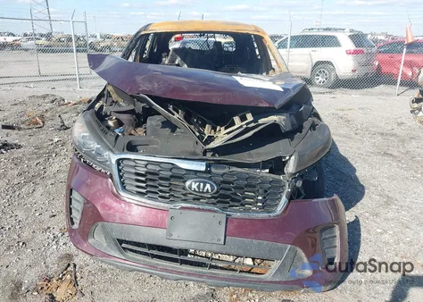 2019 Kia Sorento 3.3L Lx из США, поврежденный, VIN 5XYPGDA52KG572812